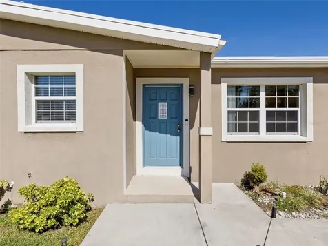 5209 Lloyd Street Seffner FL 33584