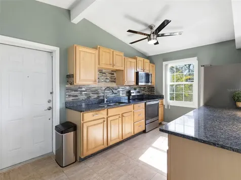 5209 Lloyd Street Seffner FL 33584