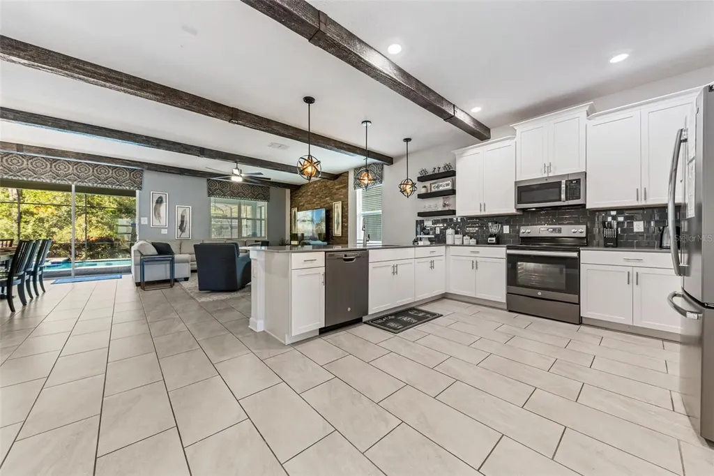 2842 Storey Cove Avenue Kissimmee FL 34746