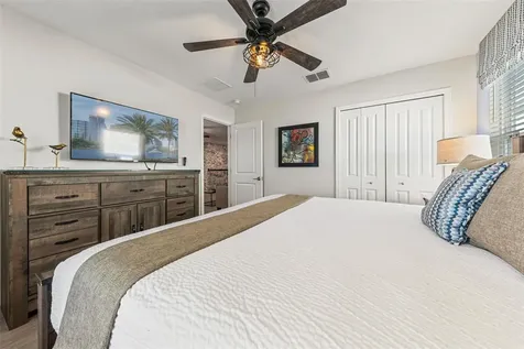2842 Storey Cove Avenue Kissimmee FL 34746