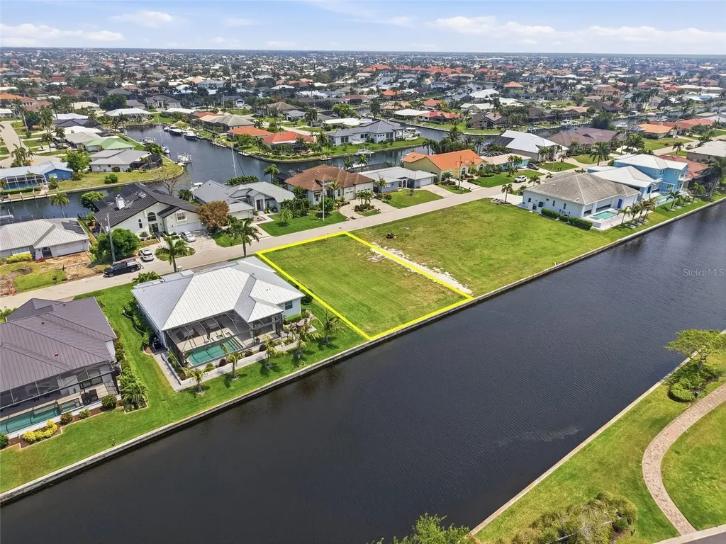 81 Colony Point Drive Punta Gorda FL 33950