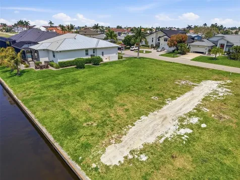 81 Colony Point Drive Punta Gorda FL 33950