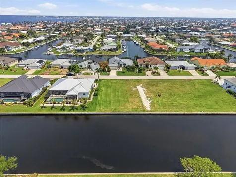 81 Colony Point Drive Punta Gorda FL 33950