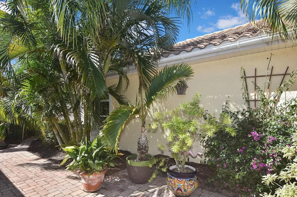 232 Pensacola Road Venice FL 34285