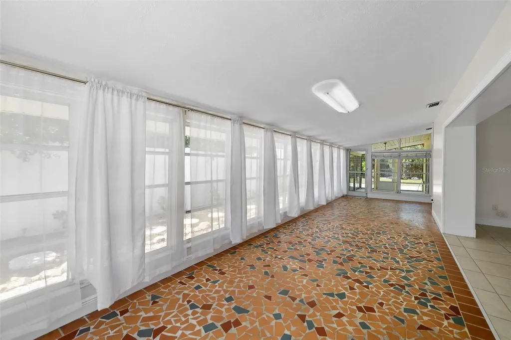 6916 Alderwood Drive Sarasota FL 34243