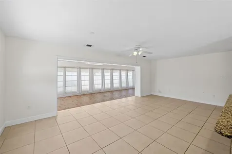 6916 Alderwood Drive Sarasota FL 34243