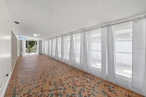 6916 Alderwood Drive Sarasota FL 34243