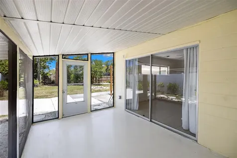 6916 Alderwood Drive Sarasota FL 34243