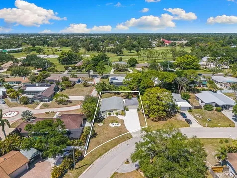 6916 Alderwood Drive Sarasota FL 34243