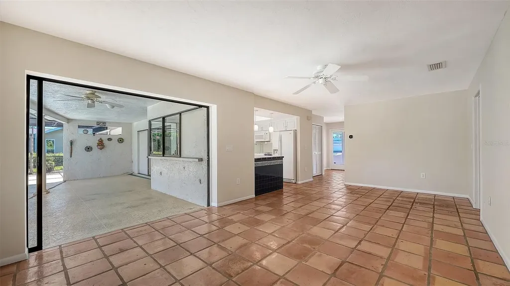 4865 Greywood Lane Sarasota FL 34235