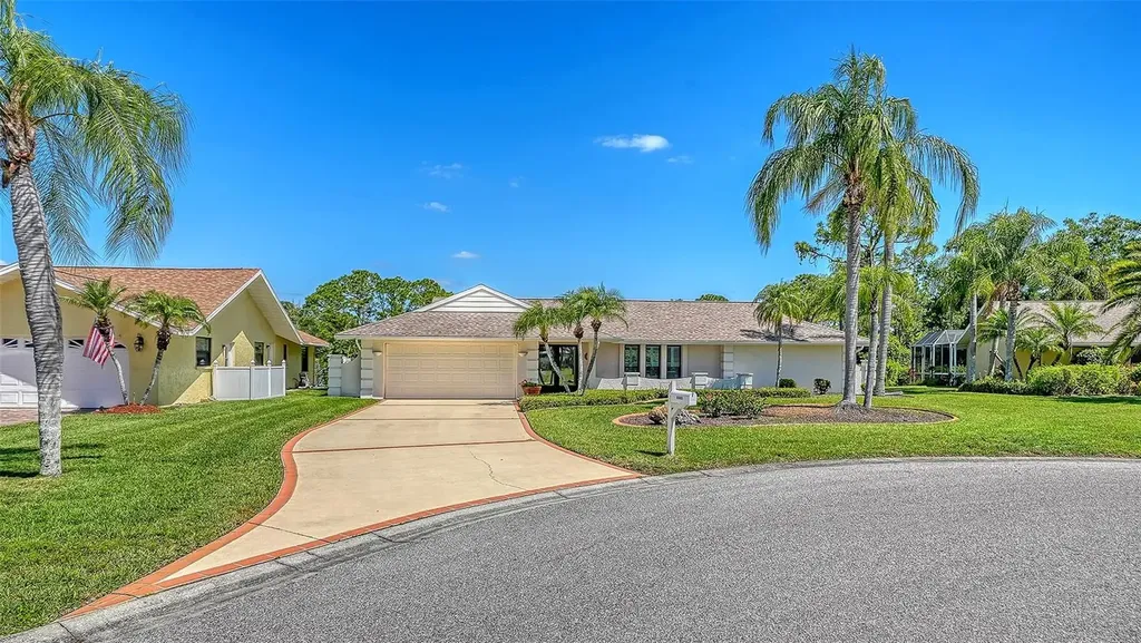 4865 Greywood Lane Sarasota FL 34235