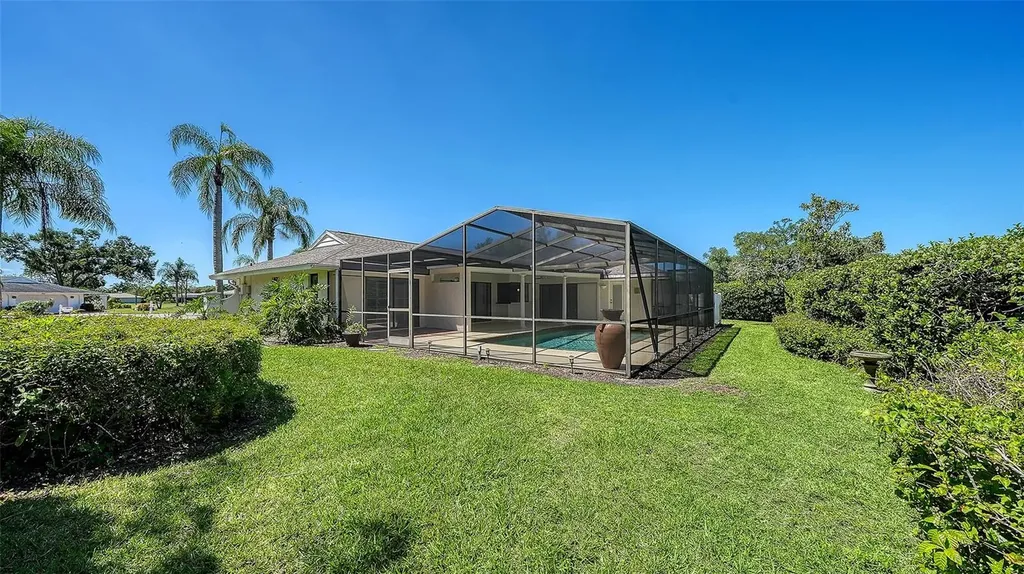 4865 Greywood Lane Sarasota FL 34235