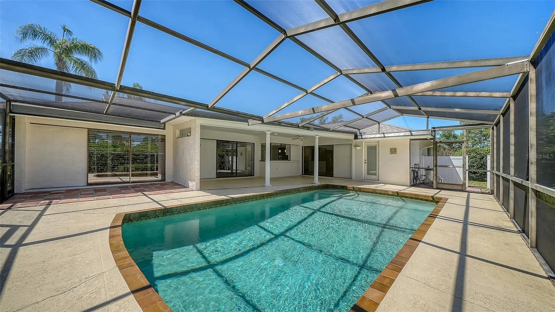4865 Greywood Lane Sarasota FL 34235