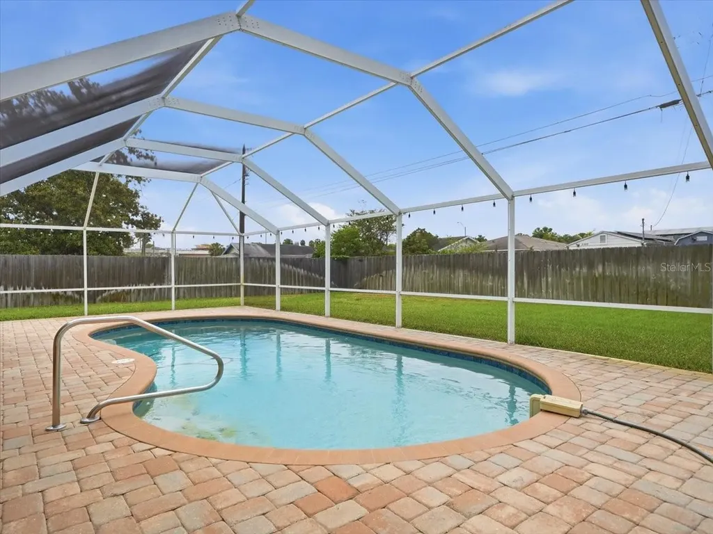 2310 39th Avenue N St Petersburg FL 33714
