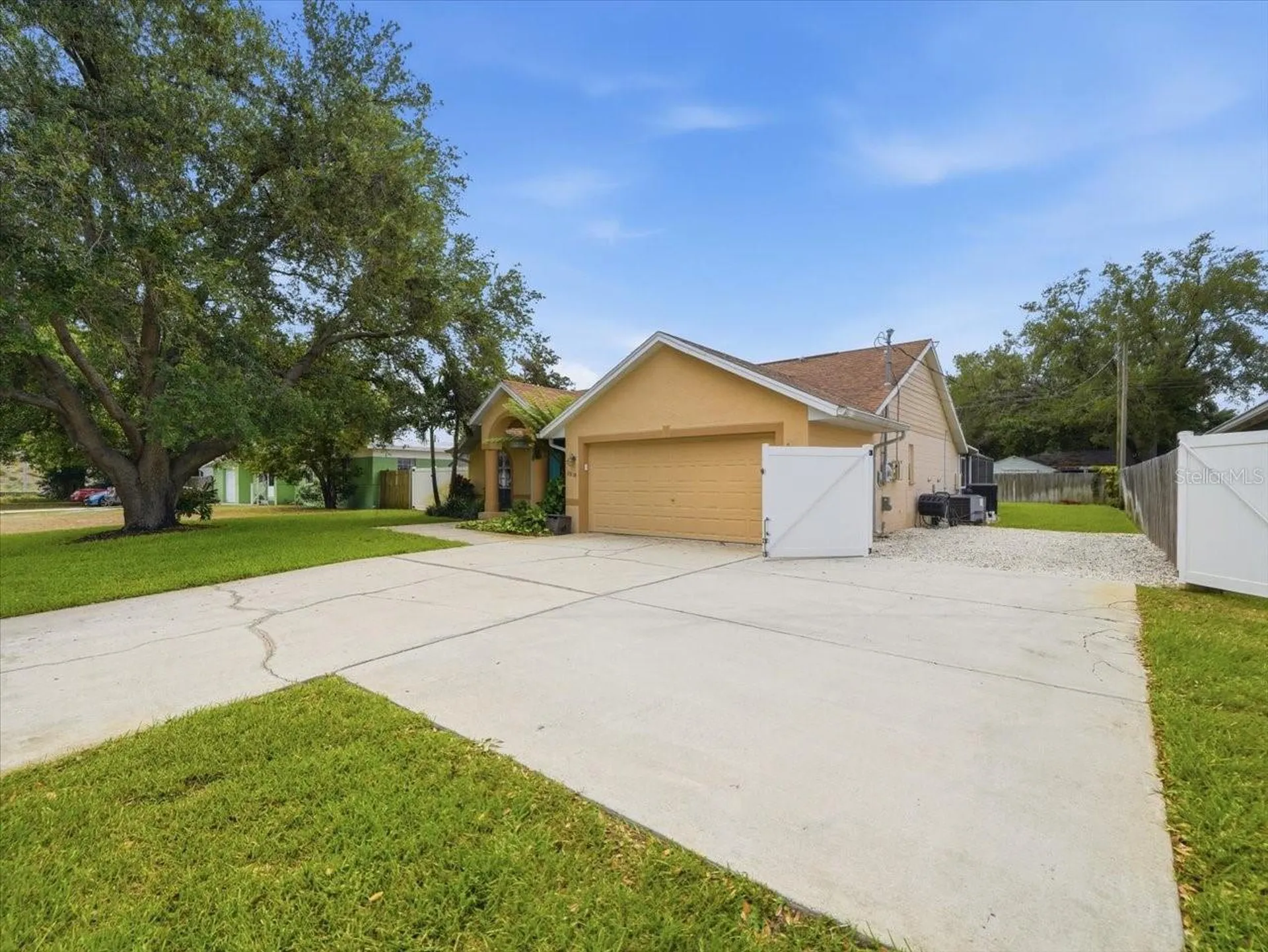 2310 39th Avenue N St Petersburg FL 33714