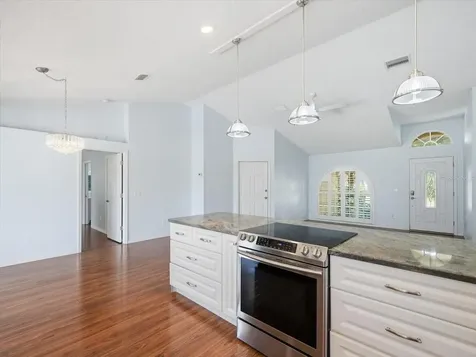 2310 39th Avenue N St Petersburg FL 33714