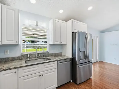 2310 39th Avenue N St Petersburg FL 33714