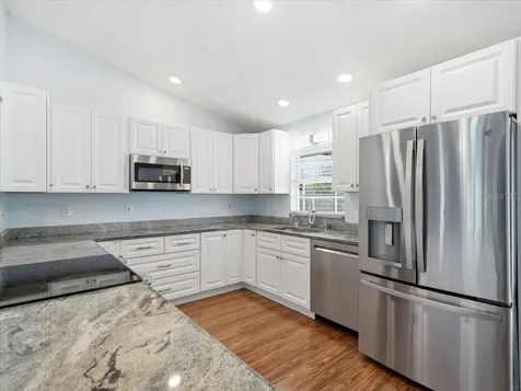 2310 39th Avenue N St Petersburg FL 33714