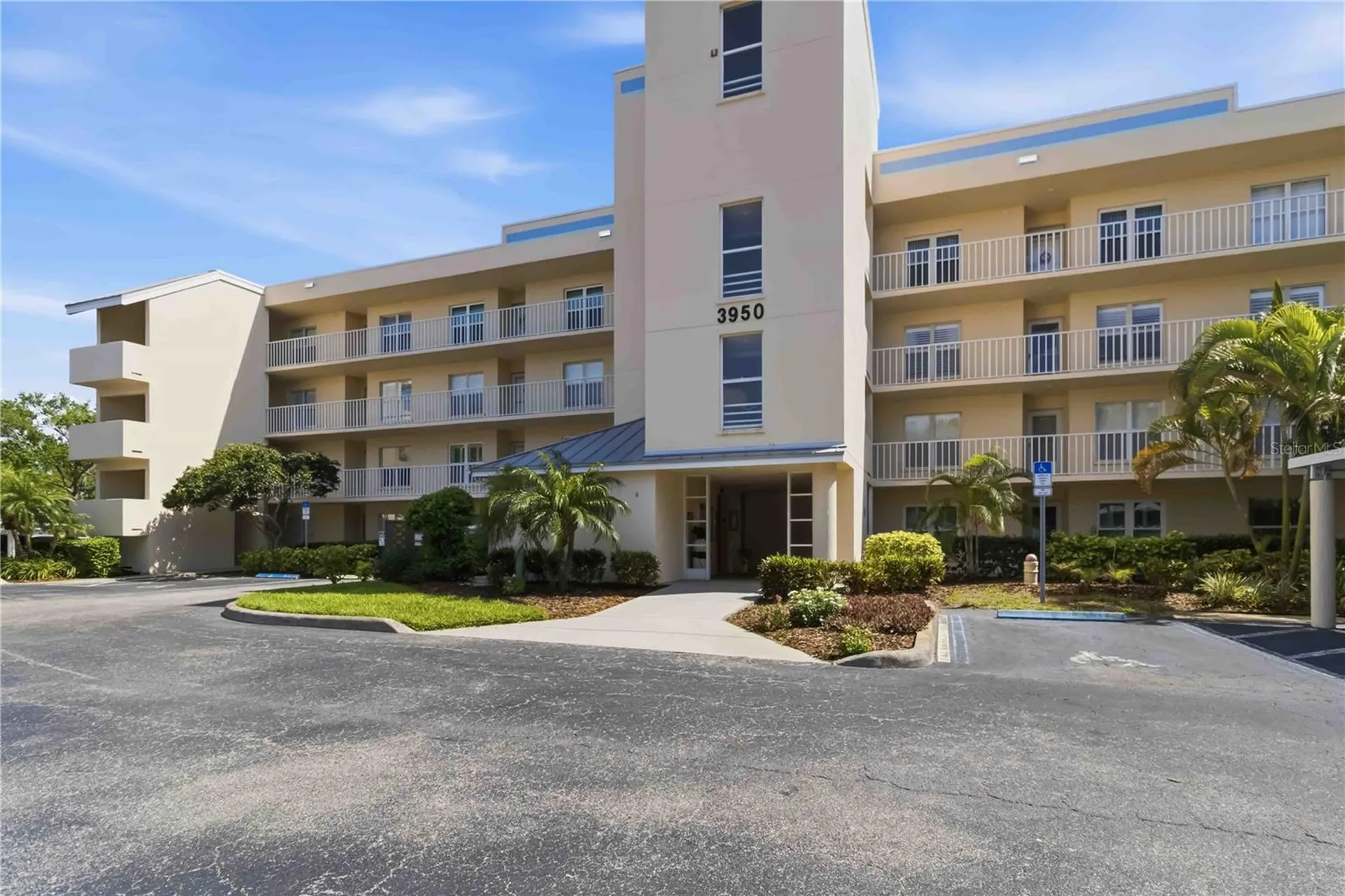 3950 Ironwood Circle Bradenton FL 34209