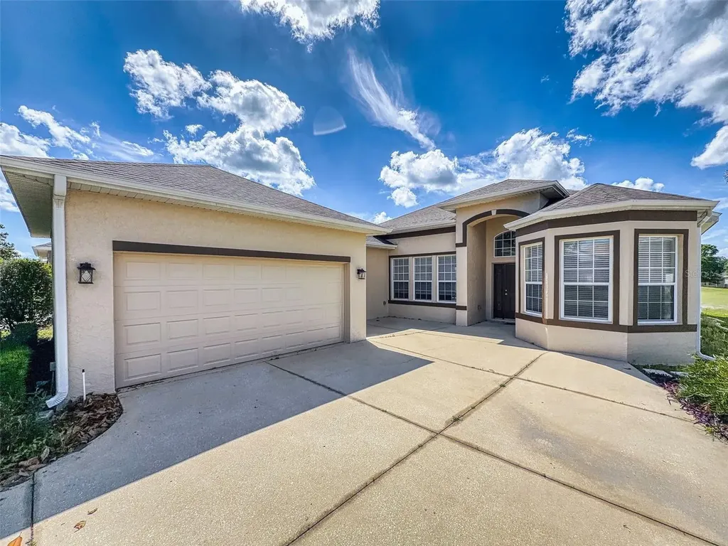 12066 SE 176 Loop Summerfield FL 34491