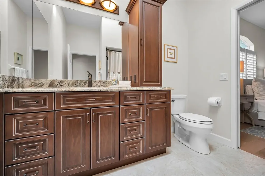 30 Turtle Creek Circle Oldsmar FL 34677
