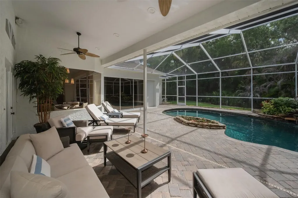 30 Turtle Creek Circle Oldsmar FL 34677