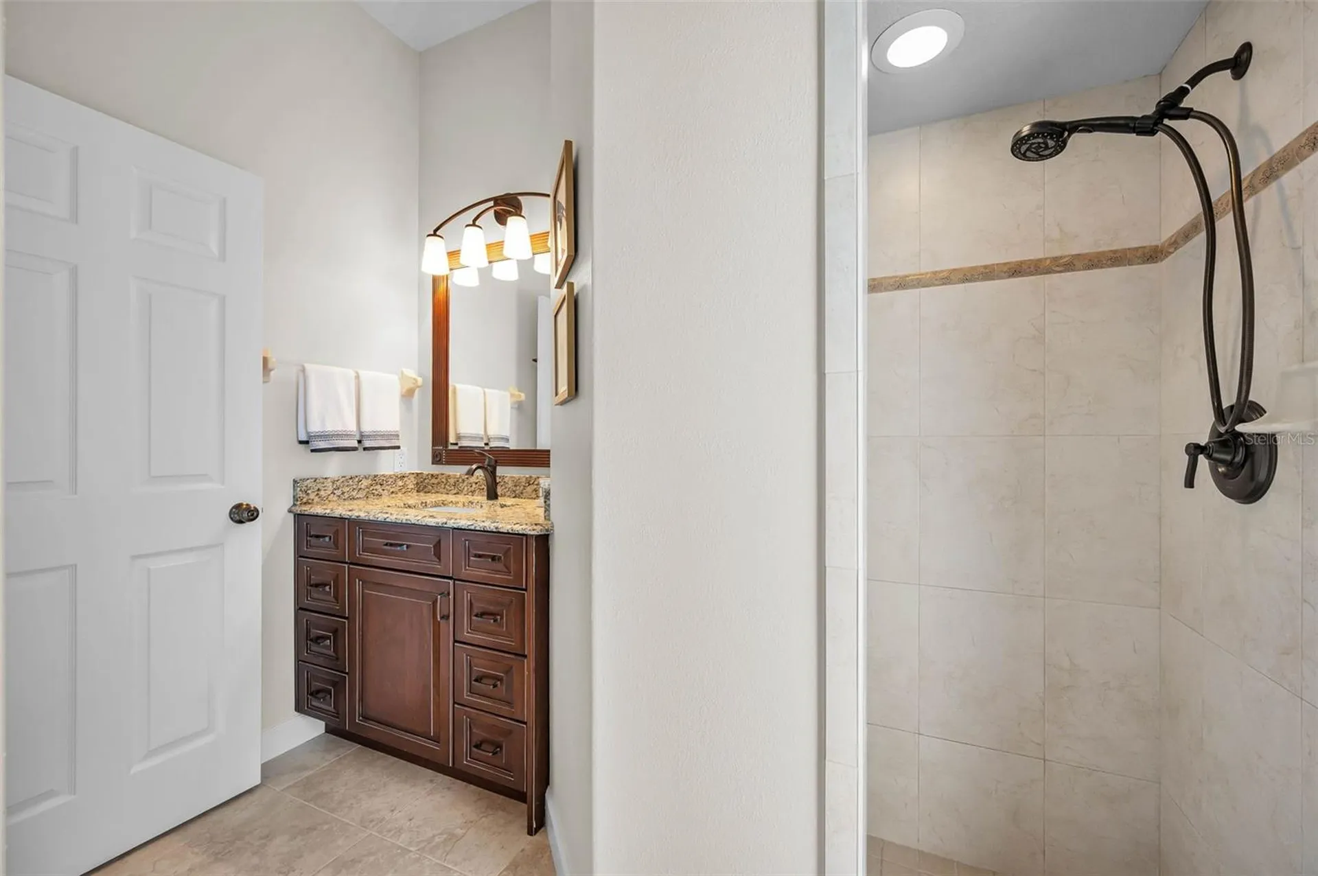 30 Turtle Creek Circle Oldsmar FL 34677