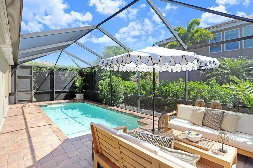 2807 Oriole Drive Sarasota FL 34243