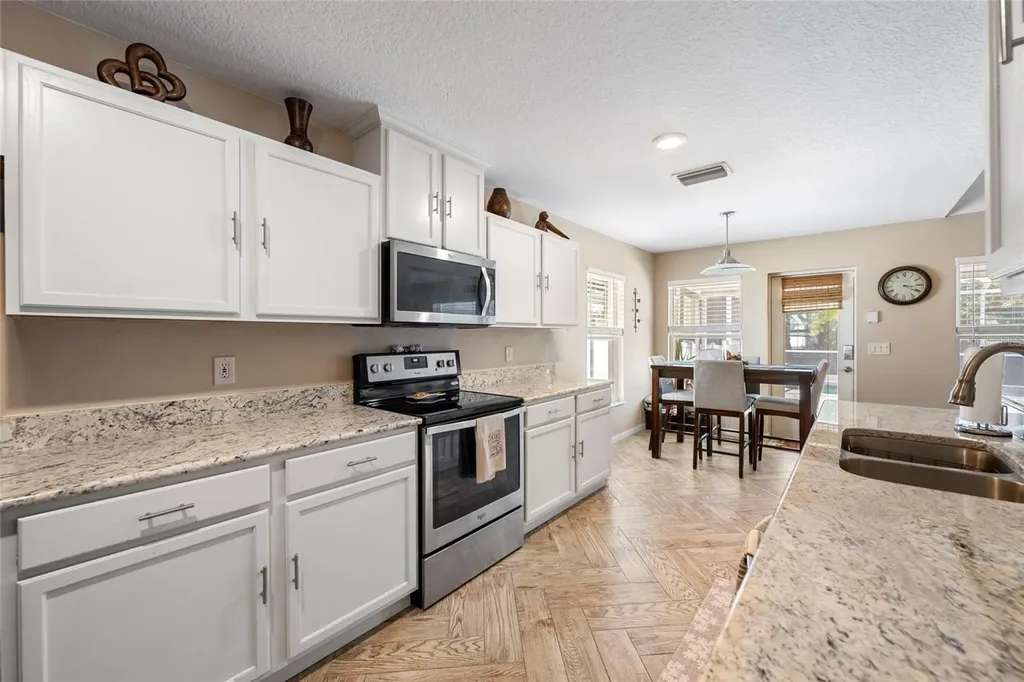 4143 Banbury Circle Parrish FL 34219