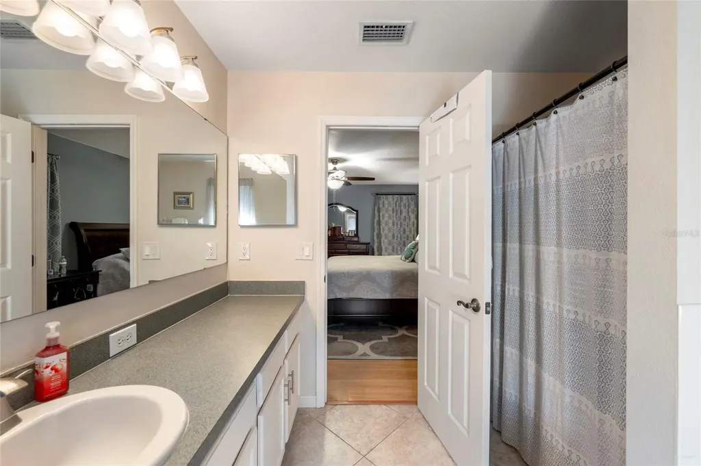 4143 Banbury Circle Parrish FL 34219