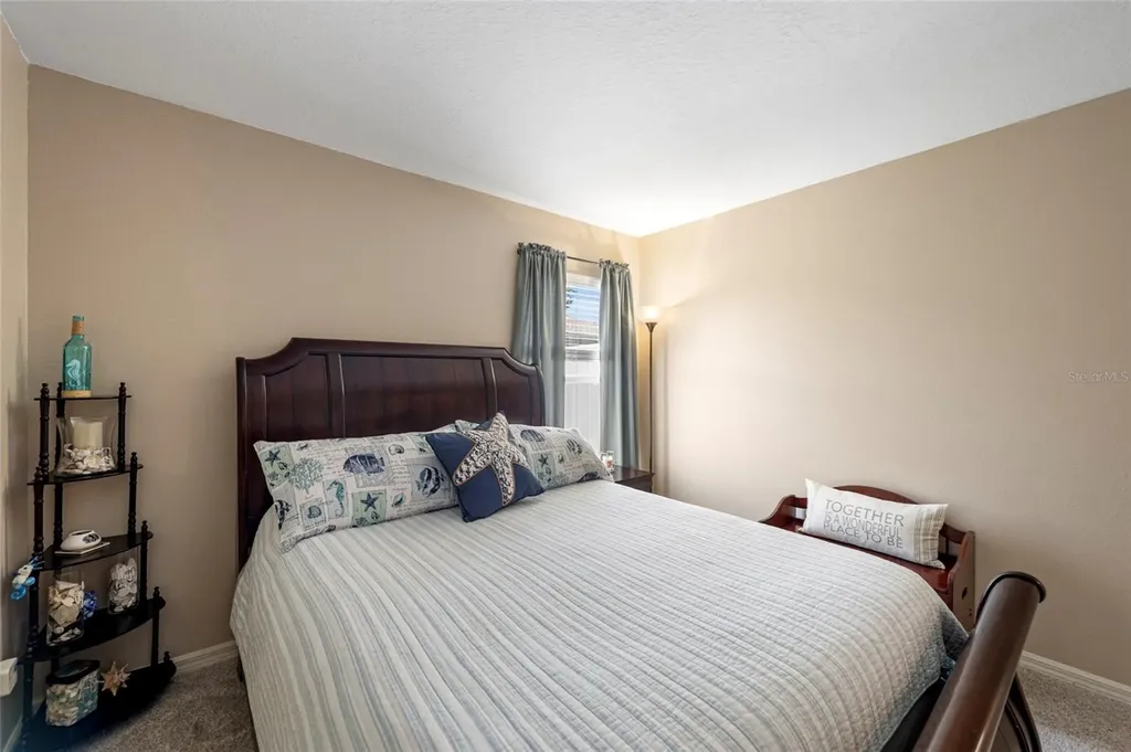 4143 Banbury Circle Parrish FL 34219