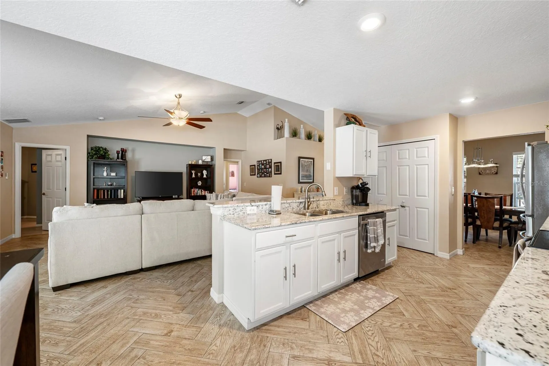 4143 Banbury Circle Parrish FL 34219
