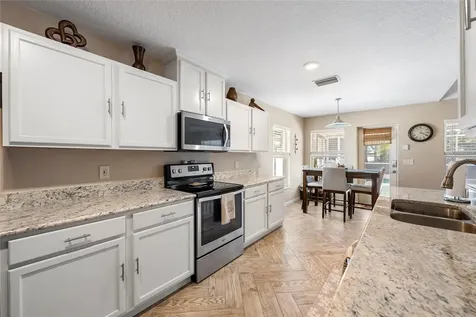 4143 Banbury Circle Parrish FL 34219