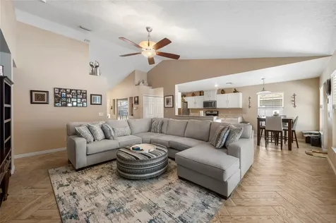 4143 Banbury Circle Parrish FL 34219