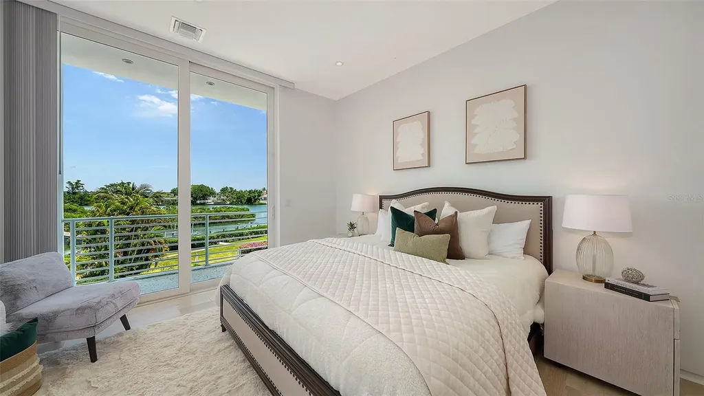 4317 Midnight Pass Road Sarasota FL 34242