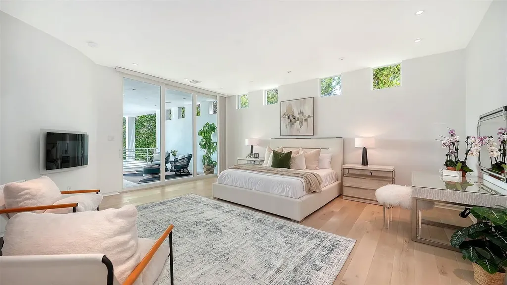 4317 Midnight Pass Road Sarasota FL 34242