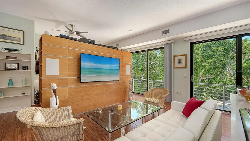 4317 Midnight Pass Road Sarasota FL 34242