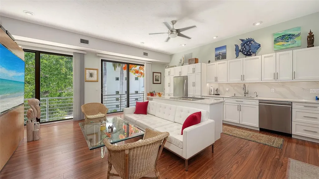 4317 Midnight Pass Road Sarasota FL 34242