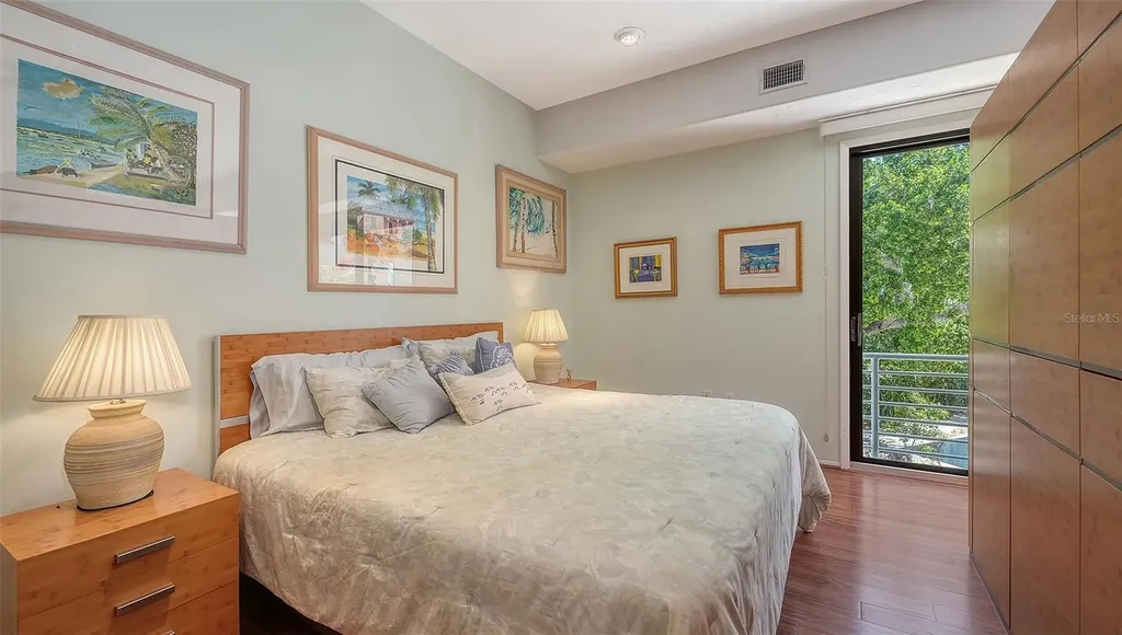 4317 Midnight Pass Road Sarasota FL 34242