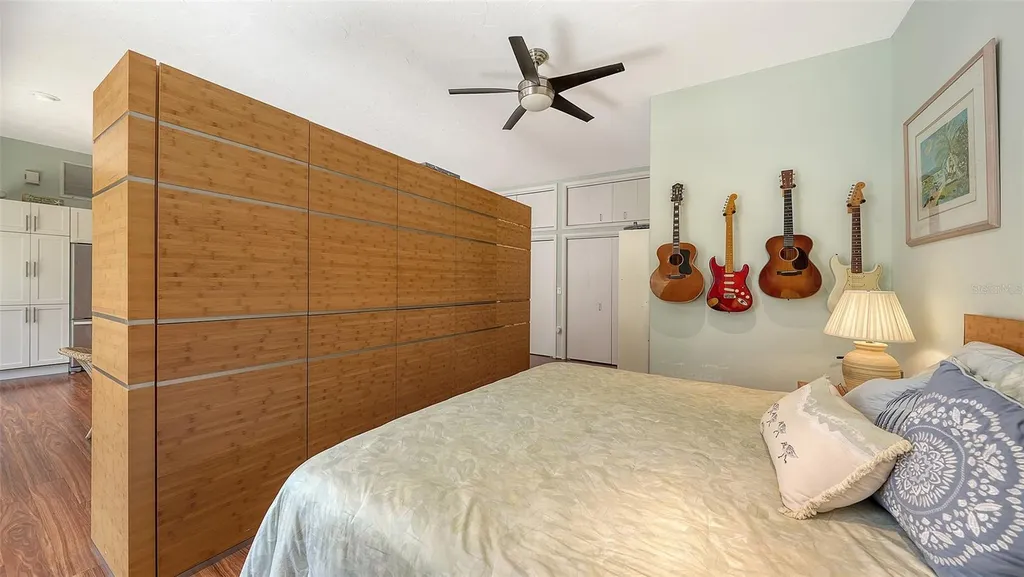 4317 Midnight Pass Road Sarasota FL 34242