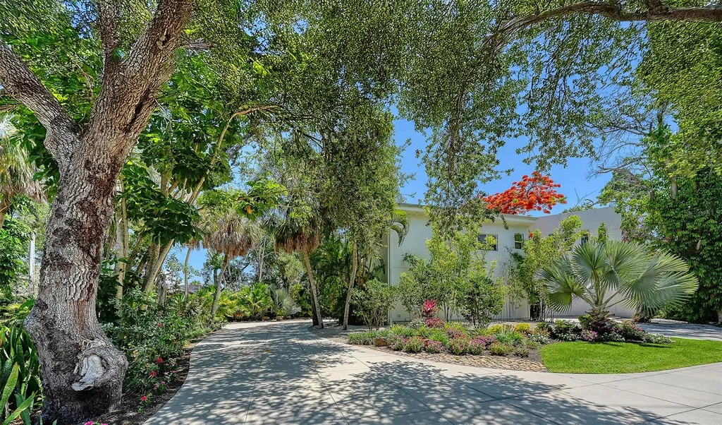 4317 Midnight Pass Road Sarasota FL 34242