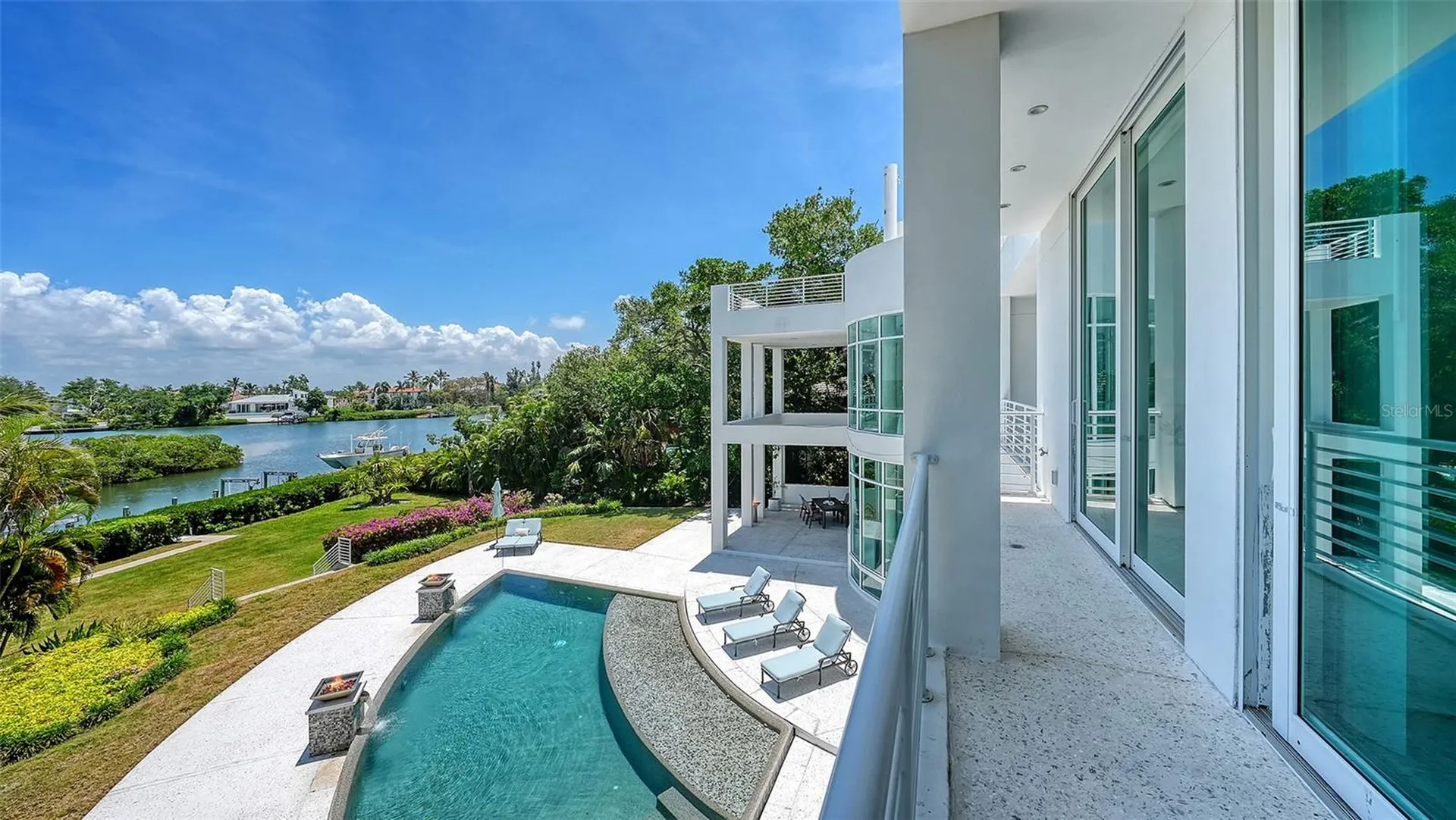 4317 Midnight Pass Road Sarasota FL 34242