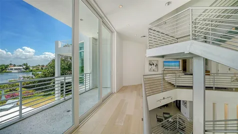 4317 Midnight Pass Road Sarasota FL 34242