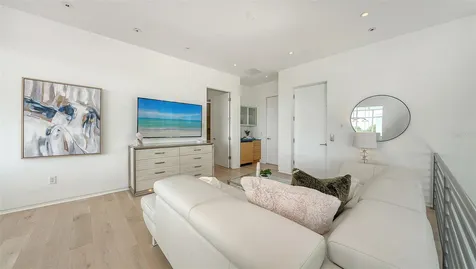 4317 Midnight Pass Road Sarasota FL 34242