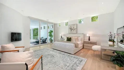 4317 Midnight Pass Road Sarasota FL 34242