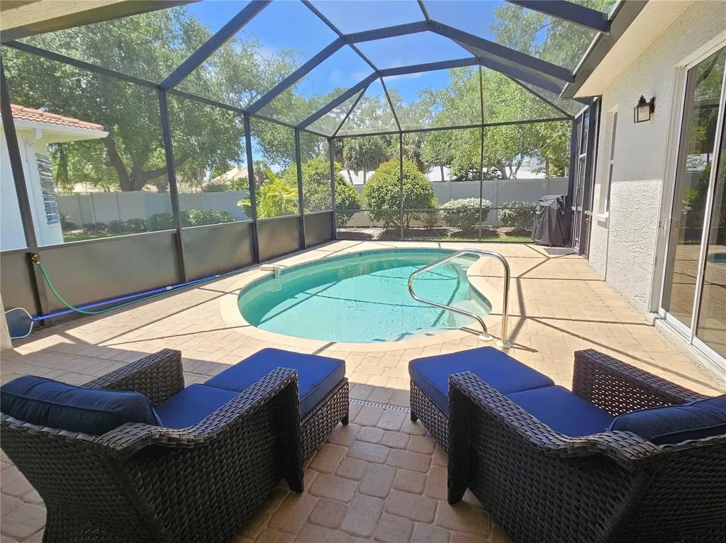 330 Rio Terra Venice FL 34285