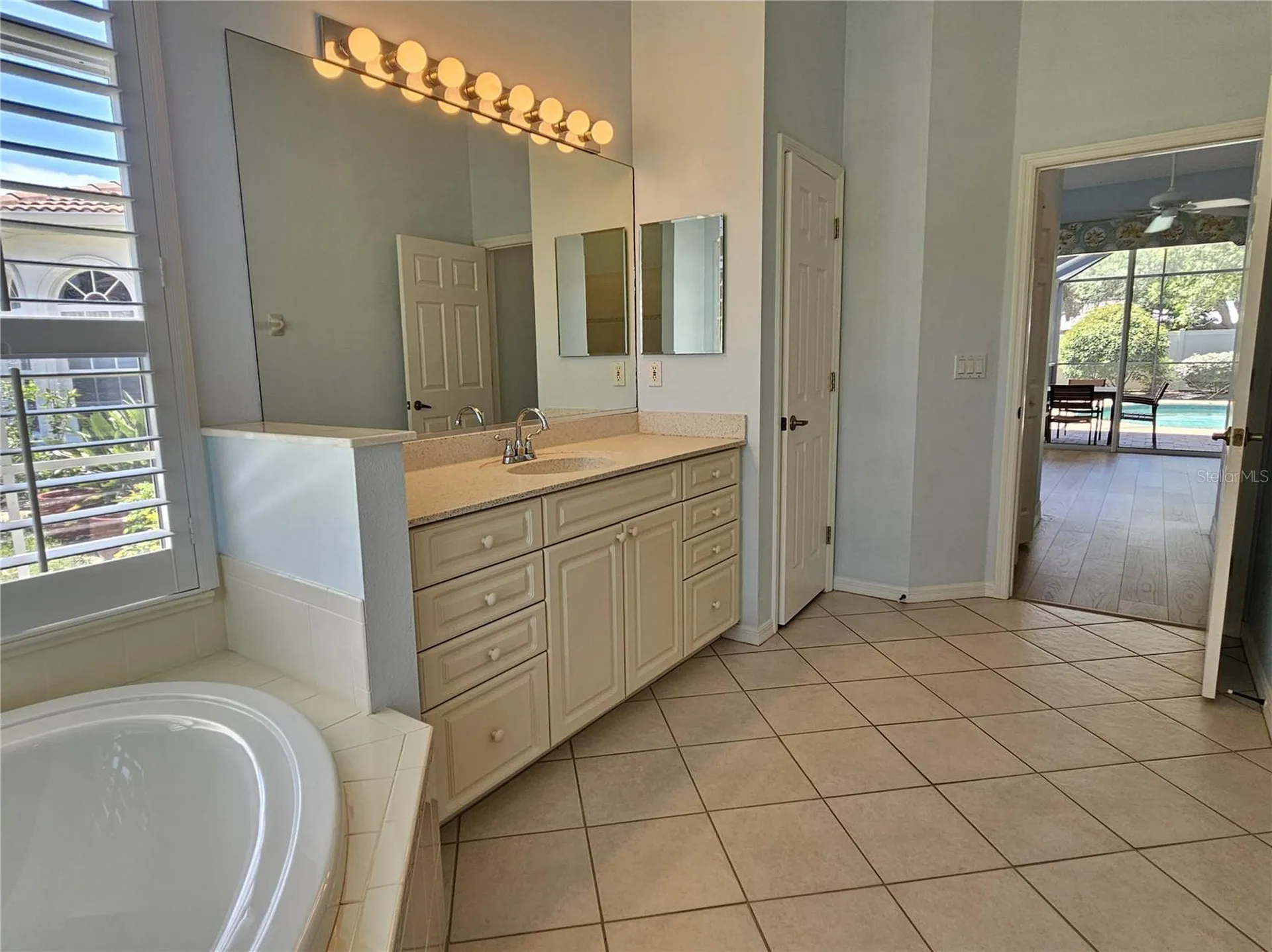 330 Rio Terra Venice FL 34285