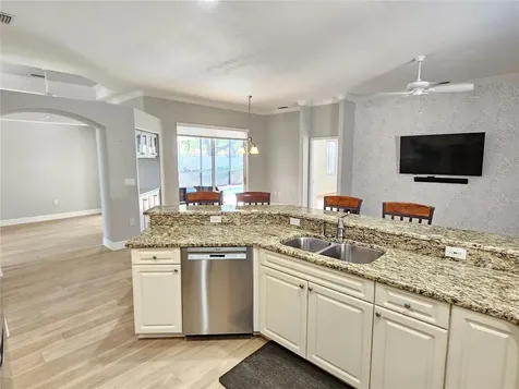 330 Rio Terra Venice FL 34285