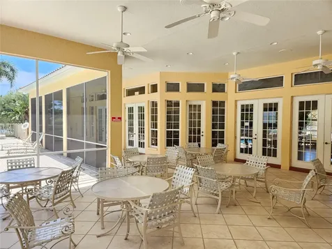 330 Rio Terra Venice FL 34285