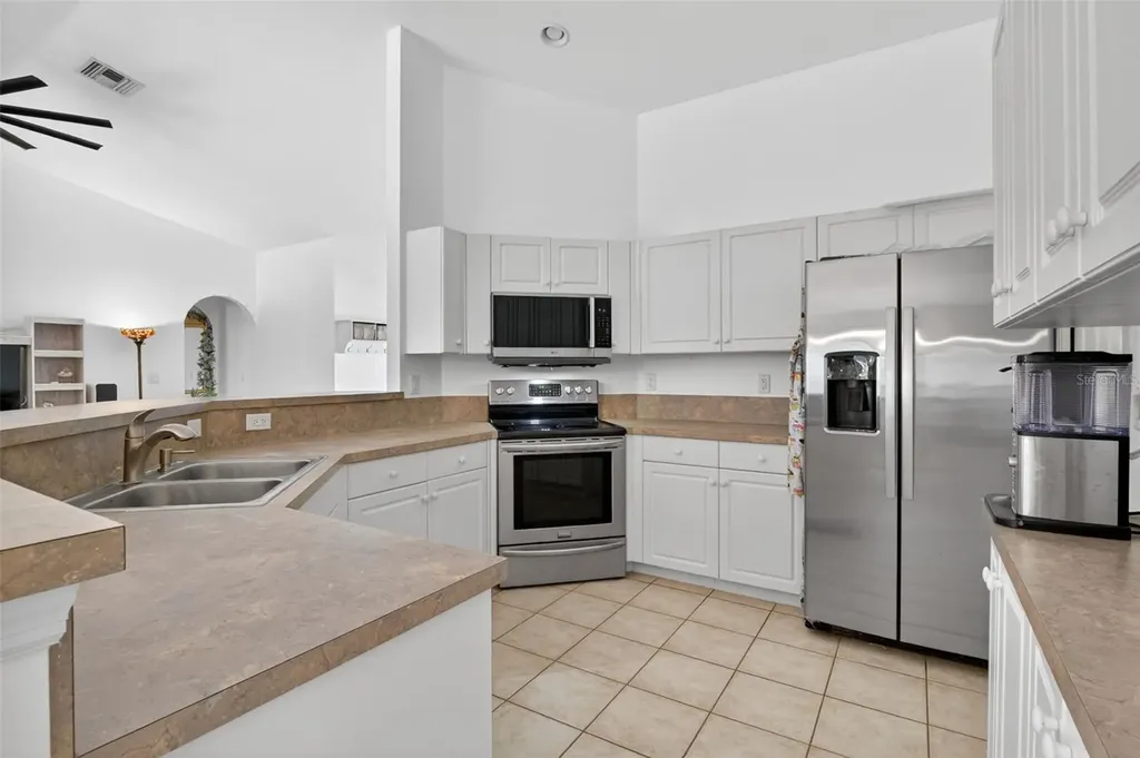 3809 Agualinda Boulevard Cape Coral FL 33914